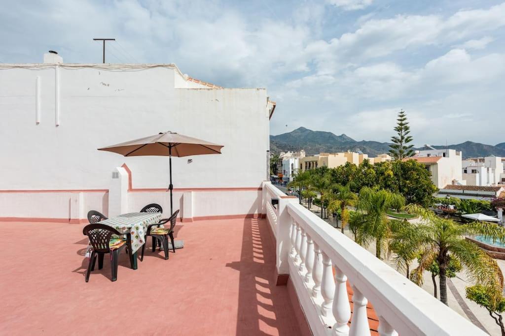 Completo Con 3 Amplios Y Gran Azotea Privada Apartamento *